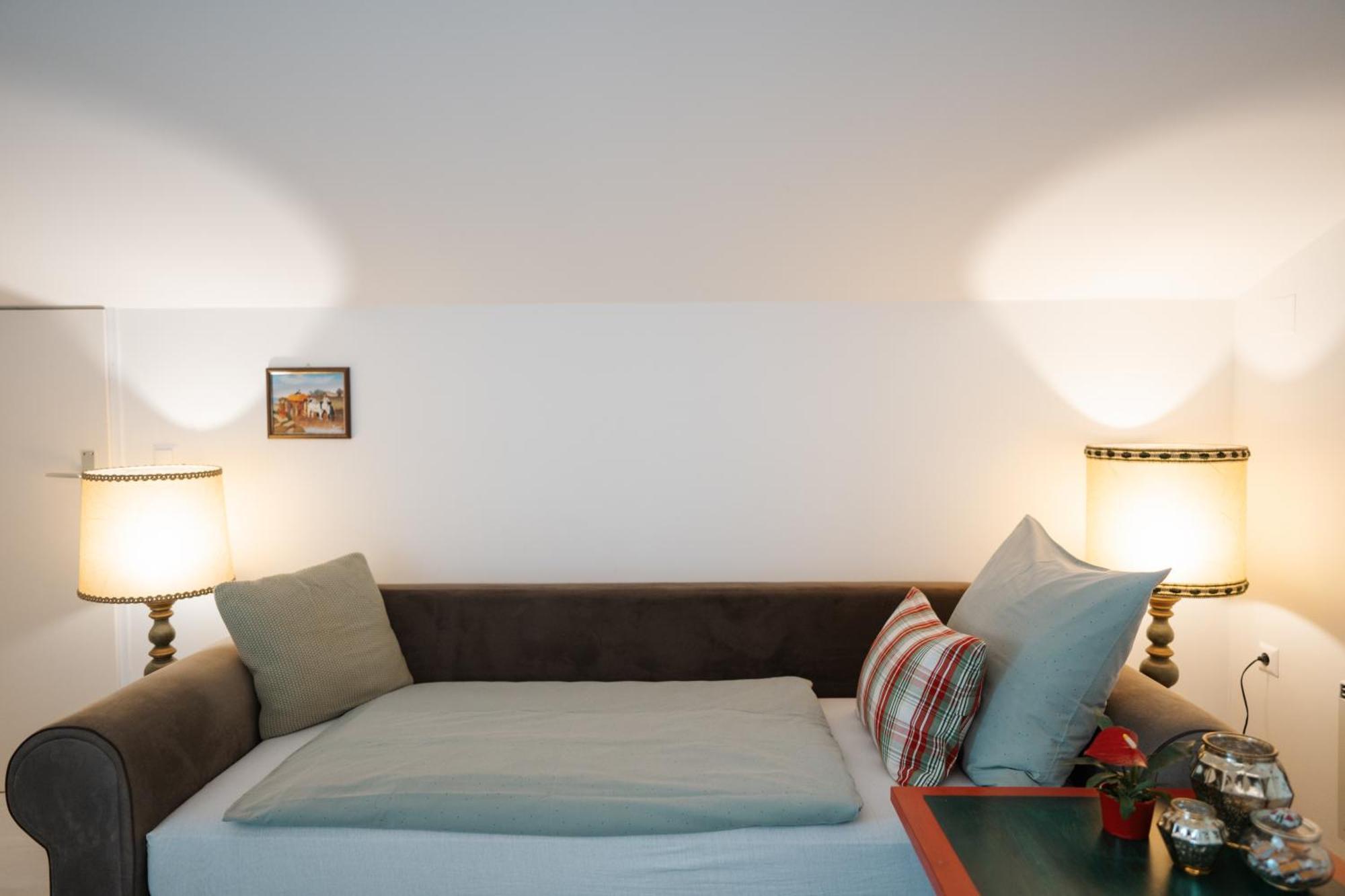 Schwalbennest Velden Apartman Velden am Wörthersee Kültér fotó