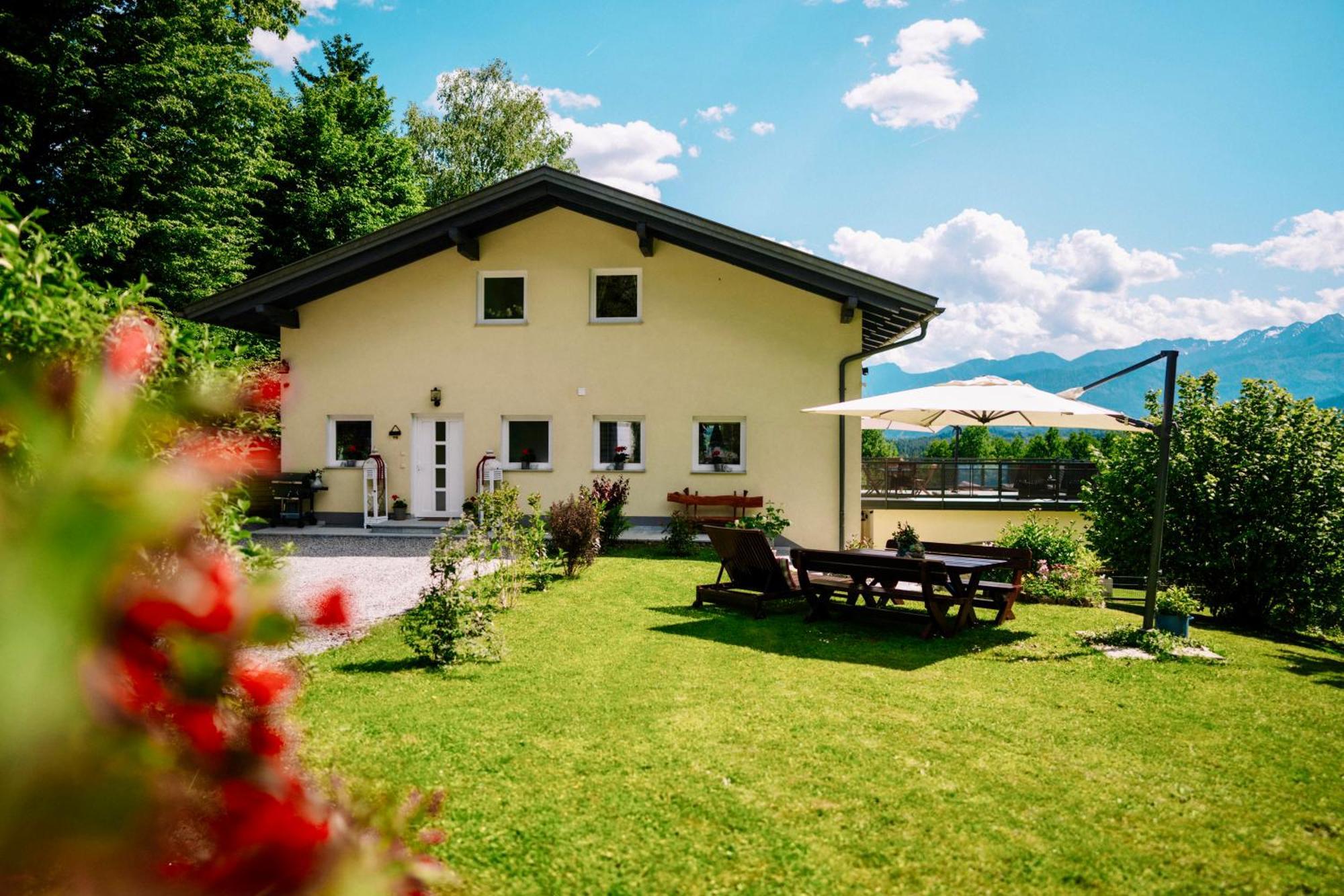 Schwalbennest Velden Apartman Velden am Wörthersee Kültér fotó
